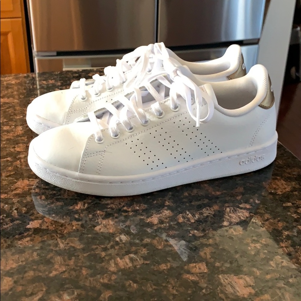 Adidas cloudfoam advantage sneakers